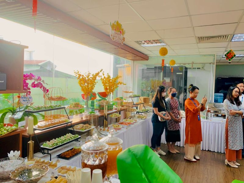 Dịch vụ đặt tiệc tất niên gia đình ấm cúng, giá rẻ tại Hồ Chí Minh 4 Đem đến không gian tiệc trọn vẹn cho từng khách hàng